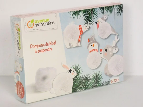 magasins pas chers Avenue Mandarine Loisirs Créatifs – Pompons De Noël à Suspendre 3