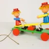 Jeu En Bois à Tirer – Deux Clowns Sur Balançoire – 25 Cm. Retour gratuit en magasin. 20