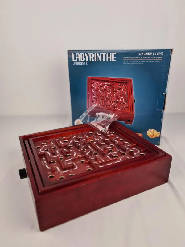 Authenticité garantie Labyrinthe Rouge Bois Collection Jeux Cultes 4